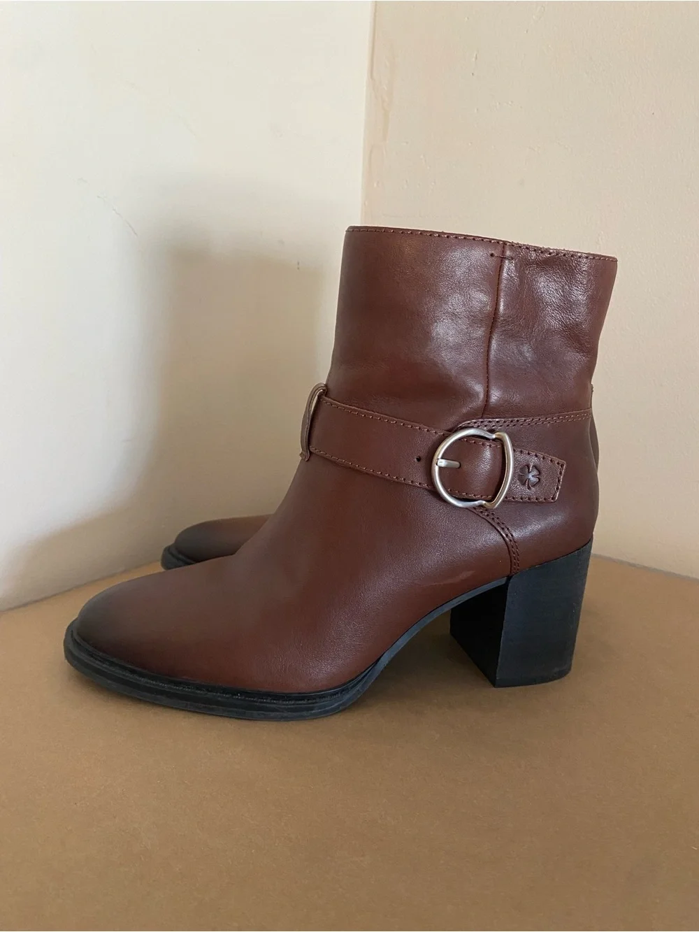 Lucky Brand Women's Brown Leather Block Heel Ankle Boots Achelle Size 8 Booties